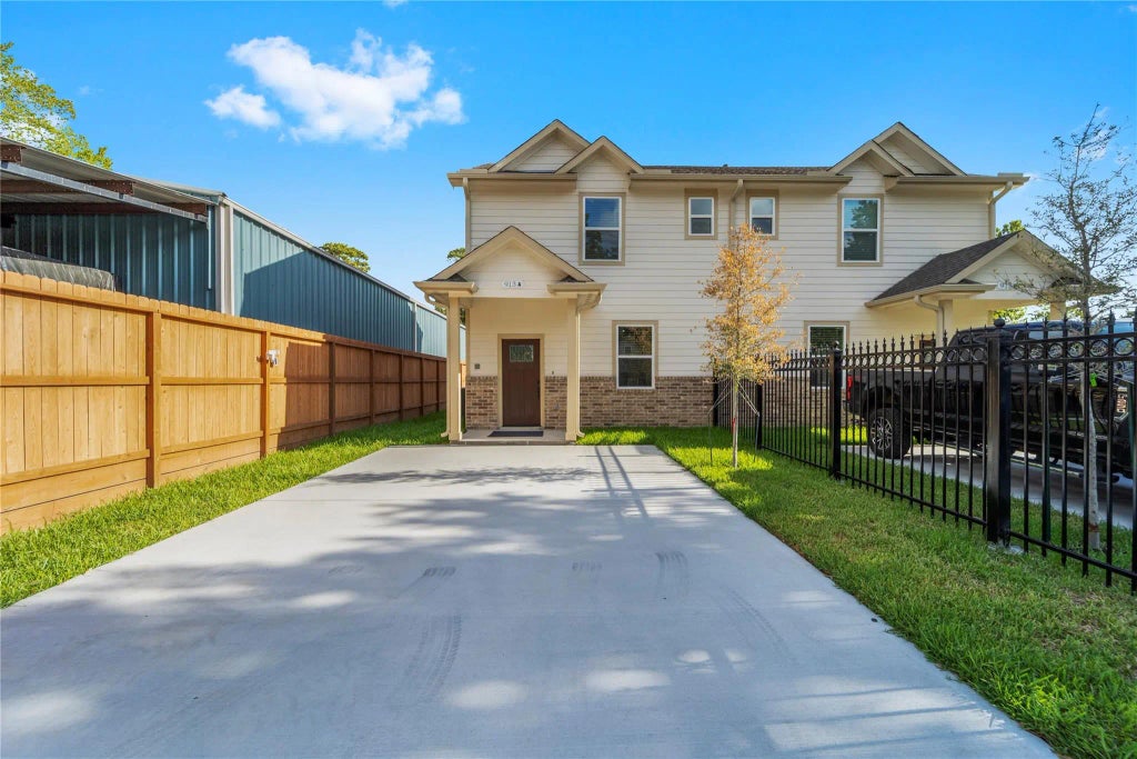 913 Turner Drive A, Houston
