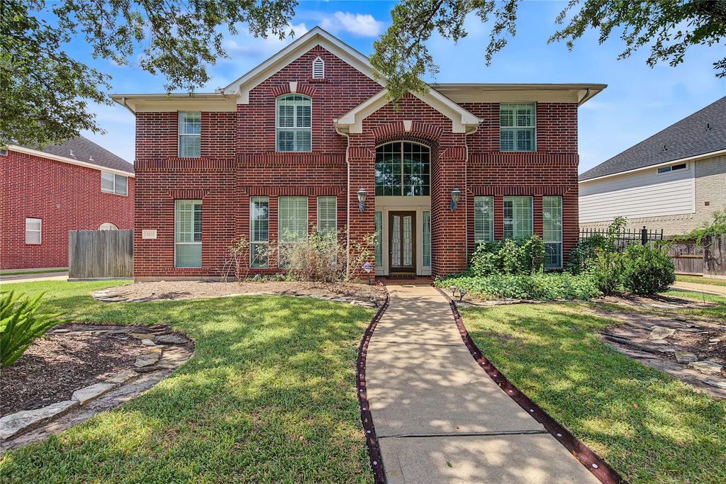 2422 Lansing Circle, Pearland