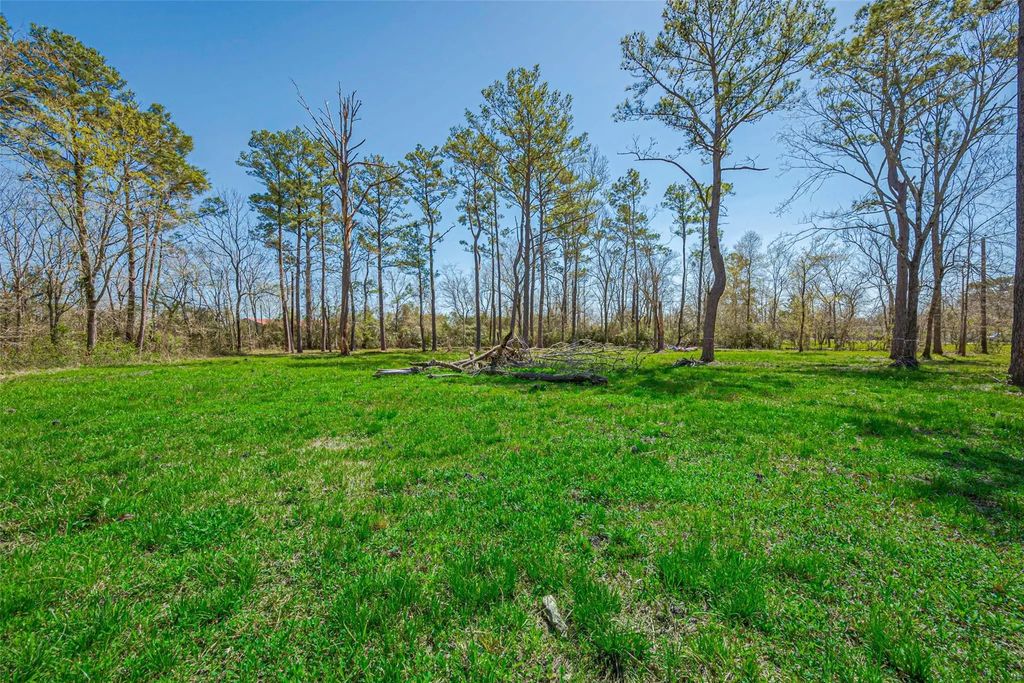 Stag Circle, Huffman