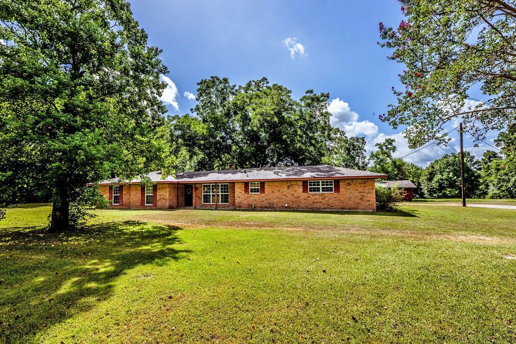 1385 Fm 1791, Huntsville
