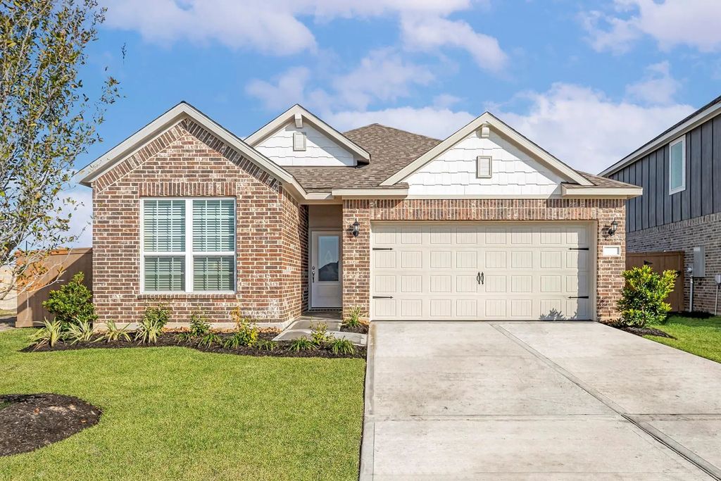 8822 New Jade Drive, Iowa Colony
