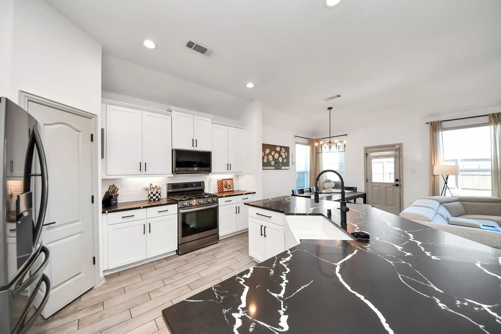 30114 Cascading Brook Way, Brookshire