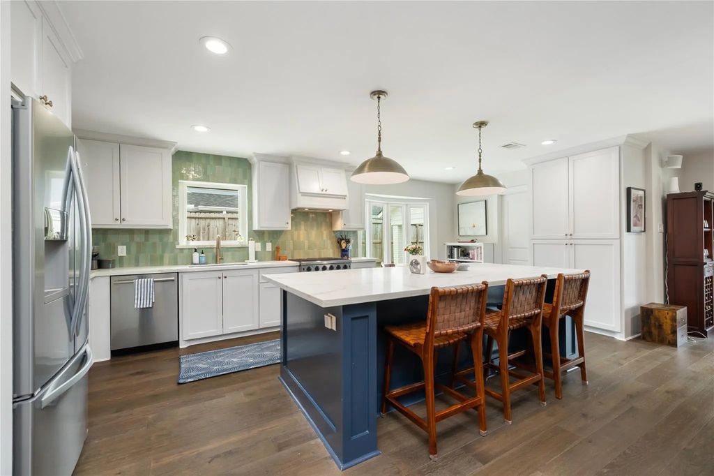 2339 Brookmere Drive, Houston