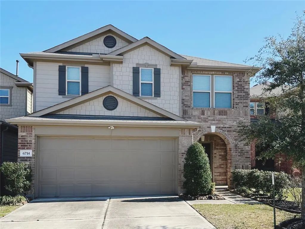 6714 Fountain Mesa Lane, Houston