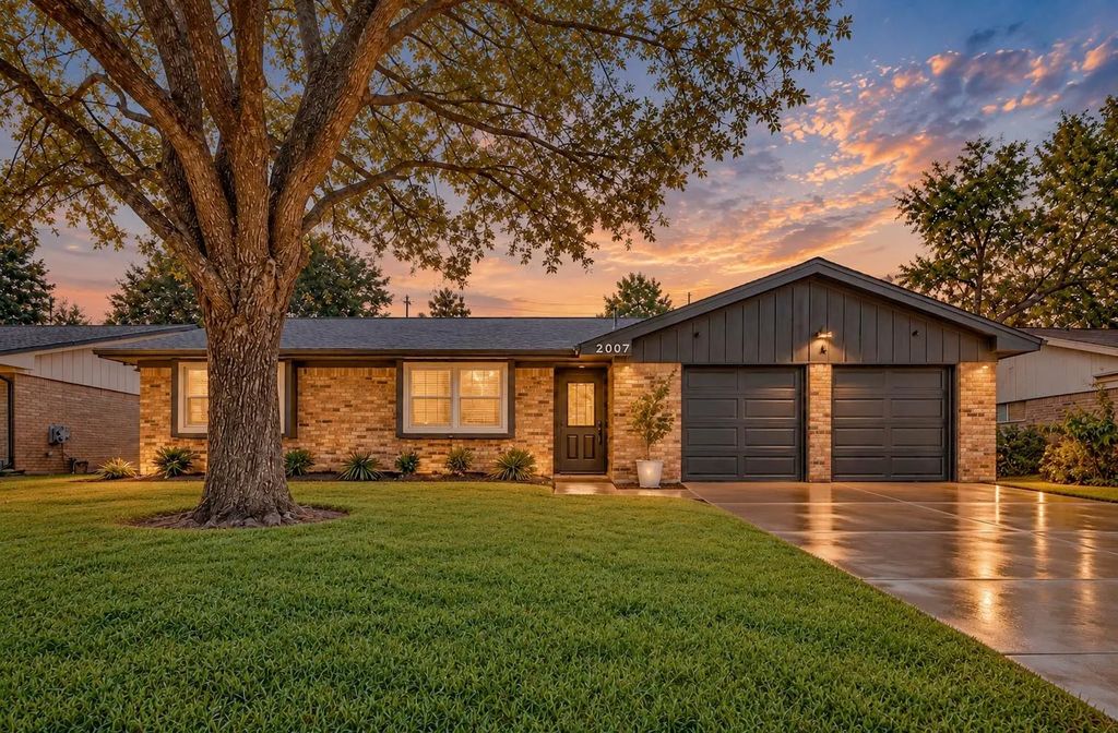 2007 Ganyard Drive, Houston