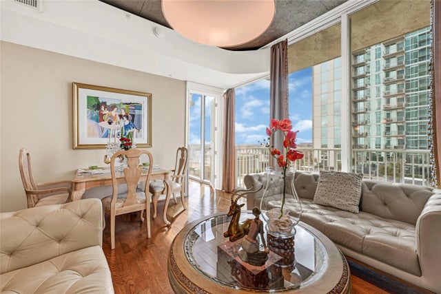 5925 Almeda Road 10908, Houston