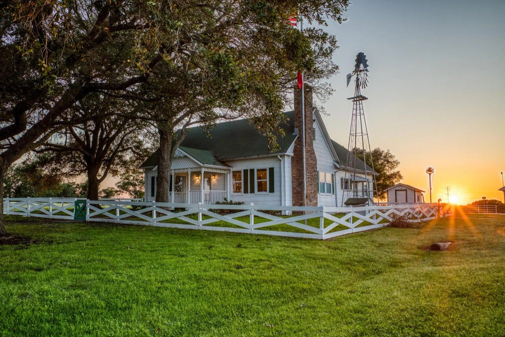 Lot 7000 S Fm 332 S, Brenham