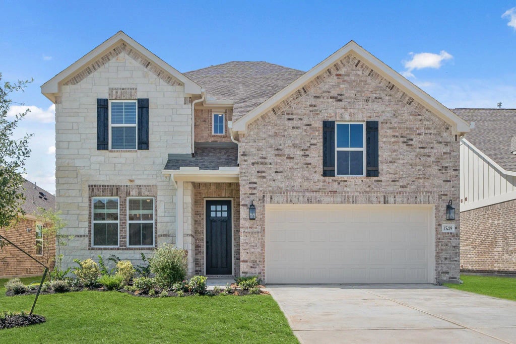 15219 Laurel Oak Lane, Santa Fe