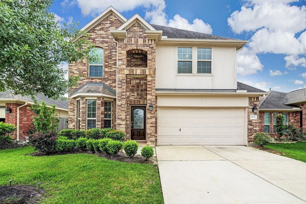 18939 Hartford Falls Lane, Richmond