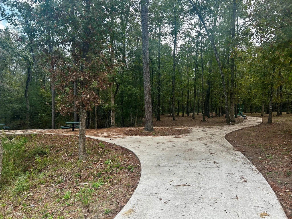 1595 County Road 632, Dayton