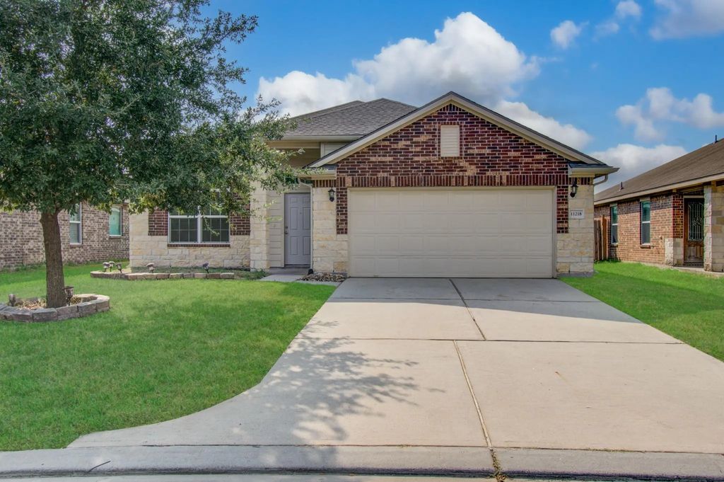 11218 Royal Sands Court, Houston