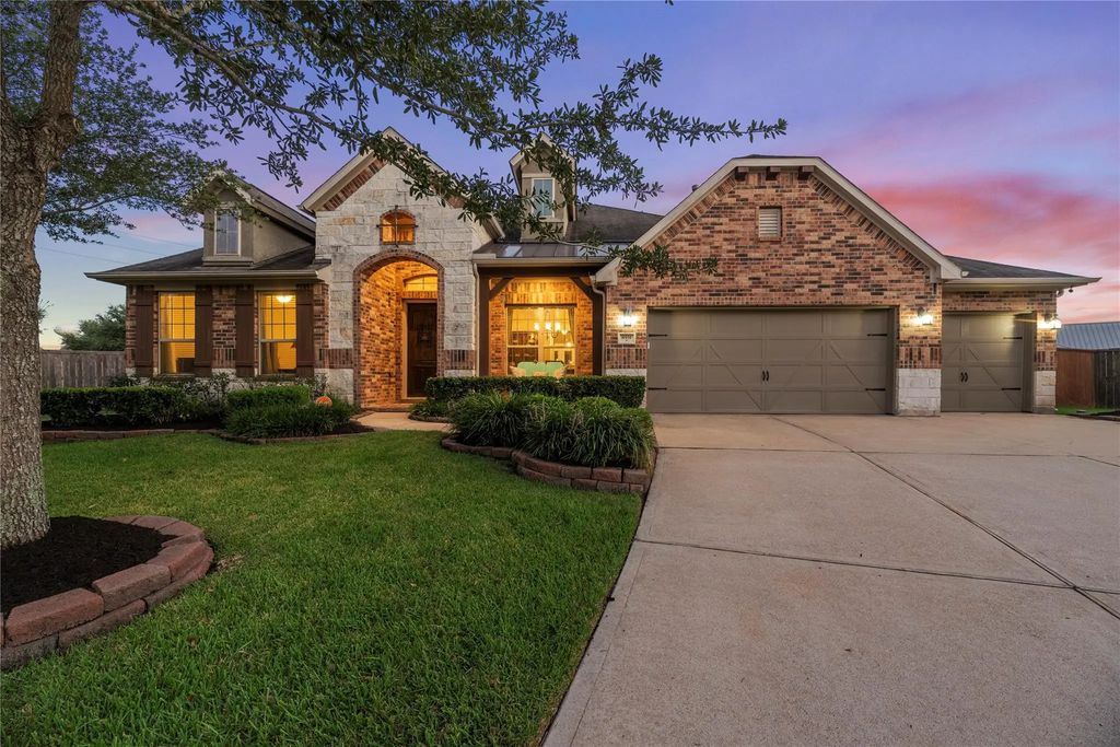8931 Wandering Willow Drive, Richmond