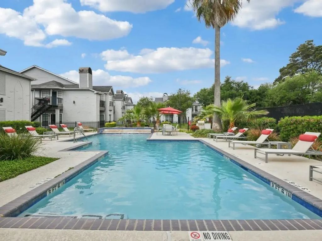 4211 Clay Hill Drive 212, Houston