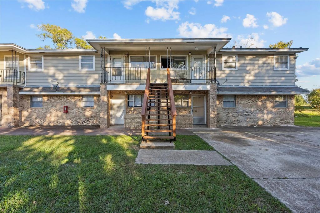 2729 Main Street Street 8, La Marque