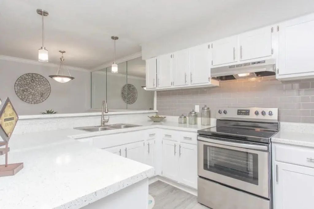 25650 Interstate 45 1509, Spring