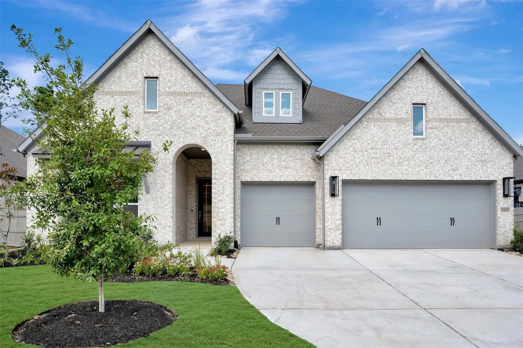 15829 Moran Meadow Street, Conroe