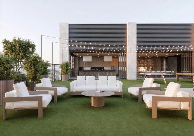 2520 Houston Avenue 804, Houston