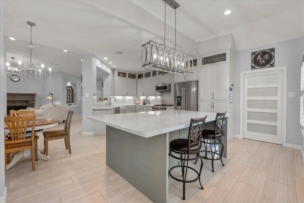 7706 Silver Lure Drive, Humble