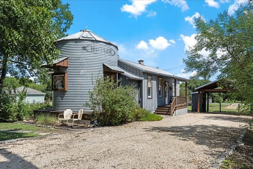 108 N Scott Street, Fayetteville