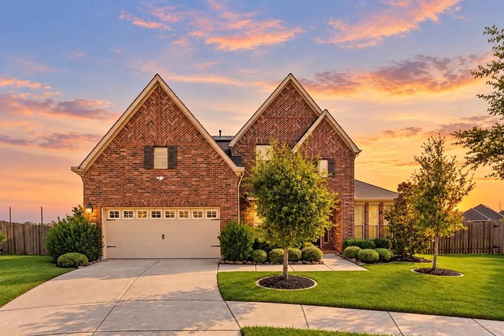 8407 Terrace Valley Circle, Richmond
