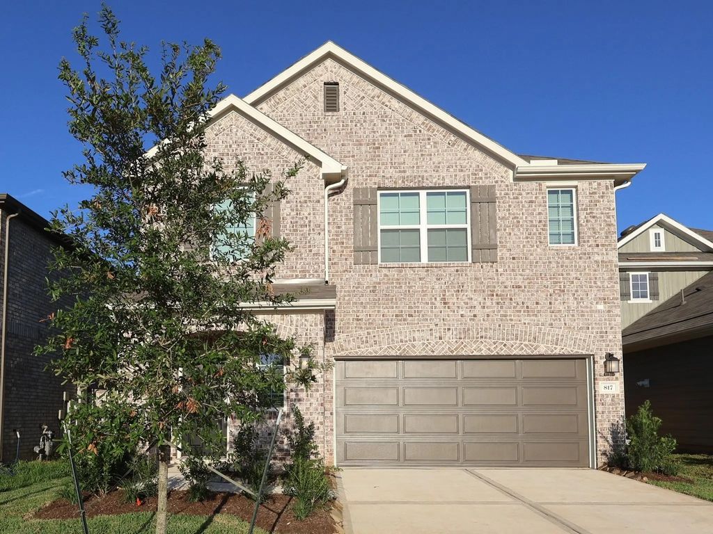817 Village Brook Drive, Willis