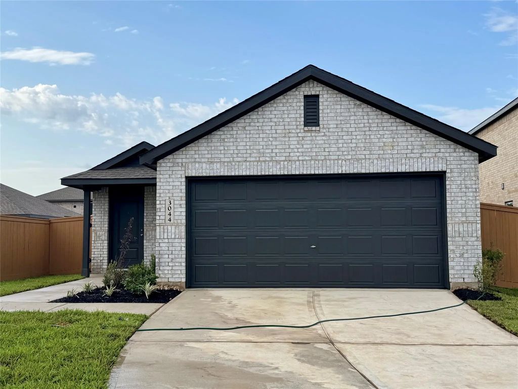 3044 Angelic Rose Lane, Katy