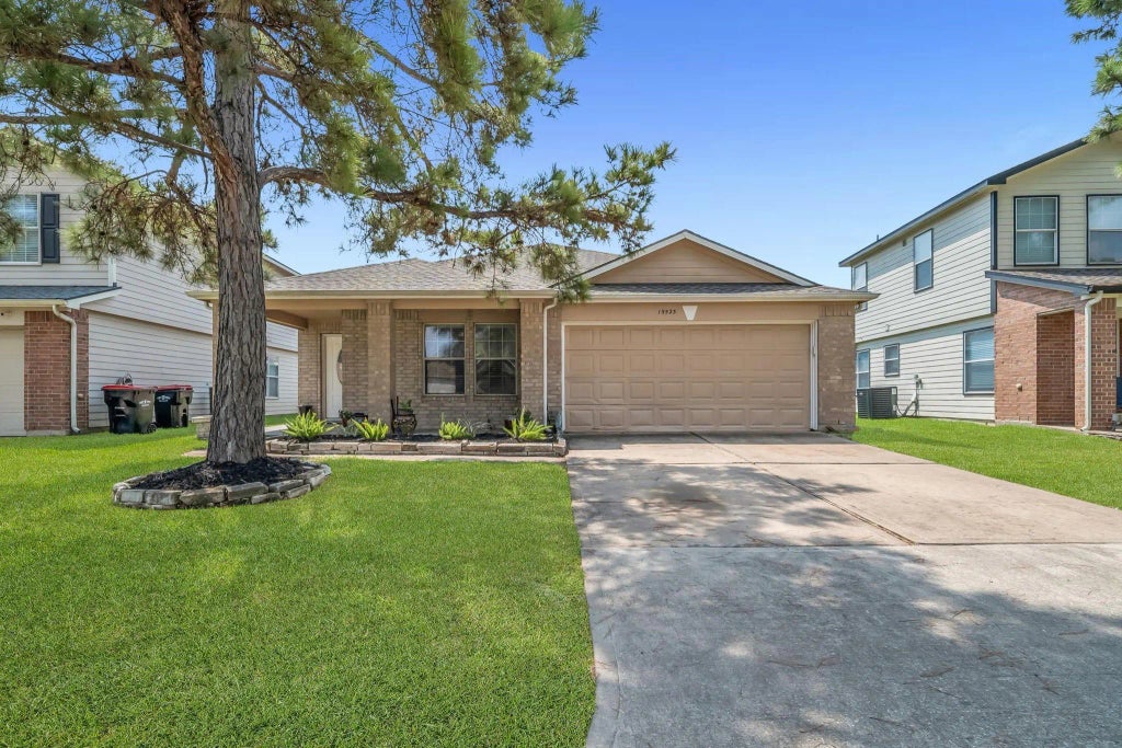 19523 Yucca Valley Lane, Cypress