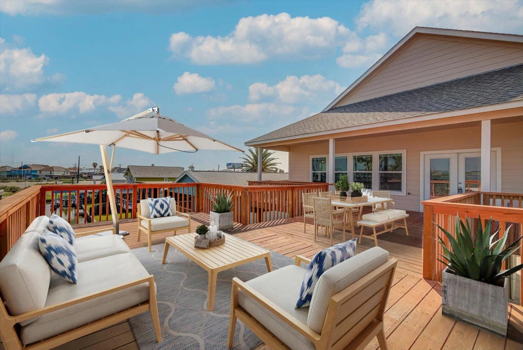 17 Edgewater Street, Hitchcock