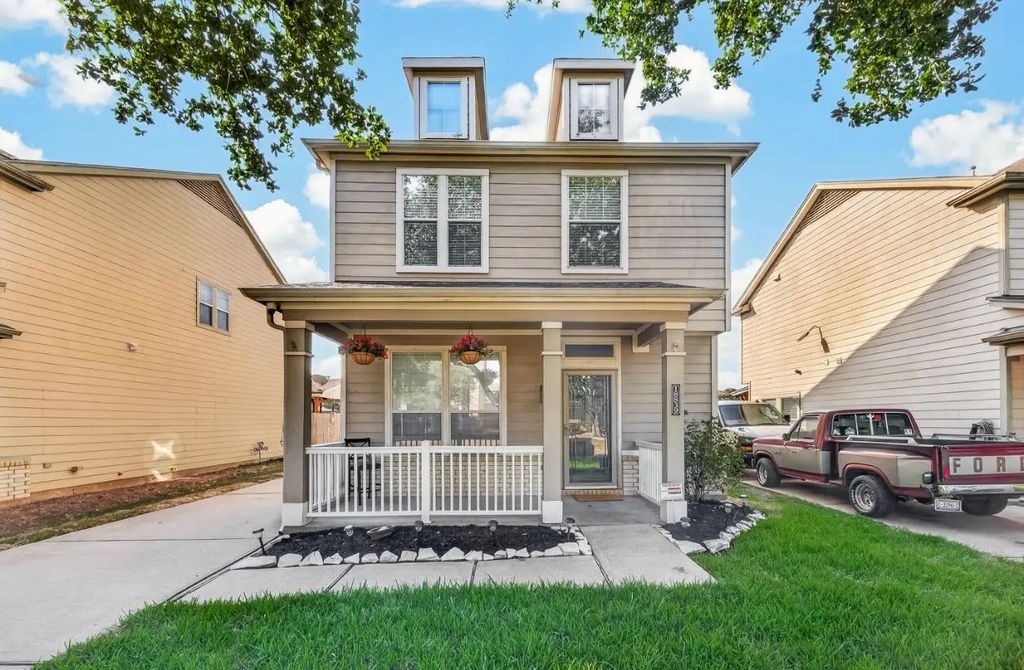 18839 Sandelford Drive, Katy