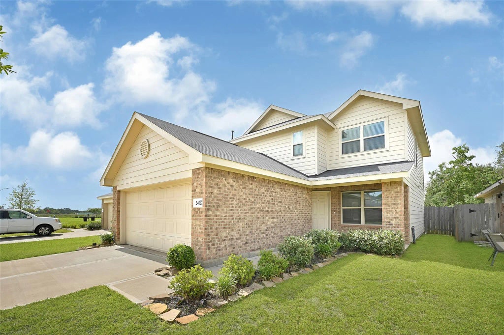 24027 Wandering Brook Drive, Hockley