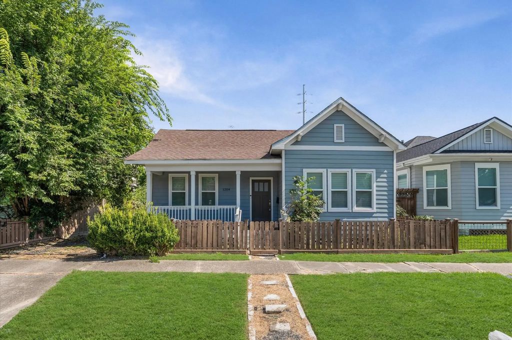 1204 Shearn Street, Houston