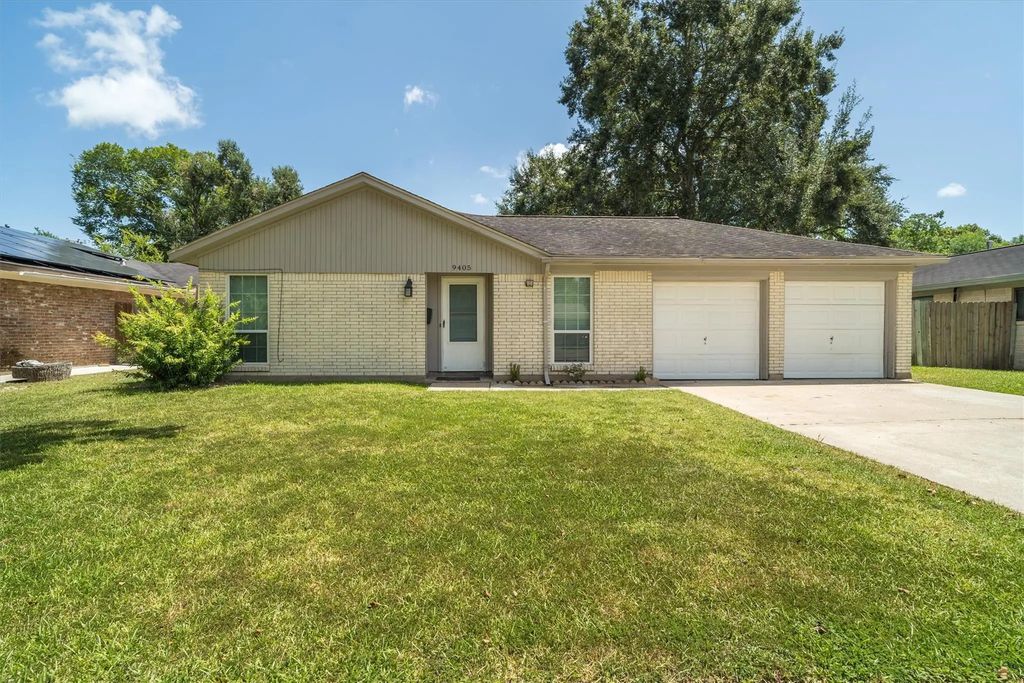 9405 Vicksburg Avenue, Texas City