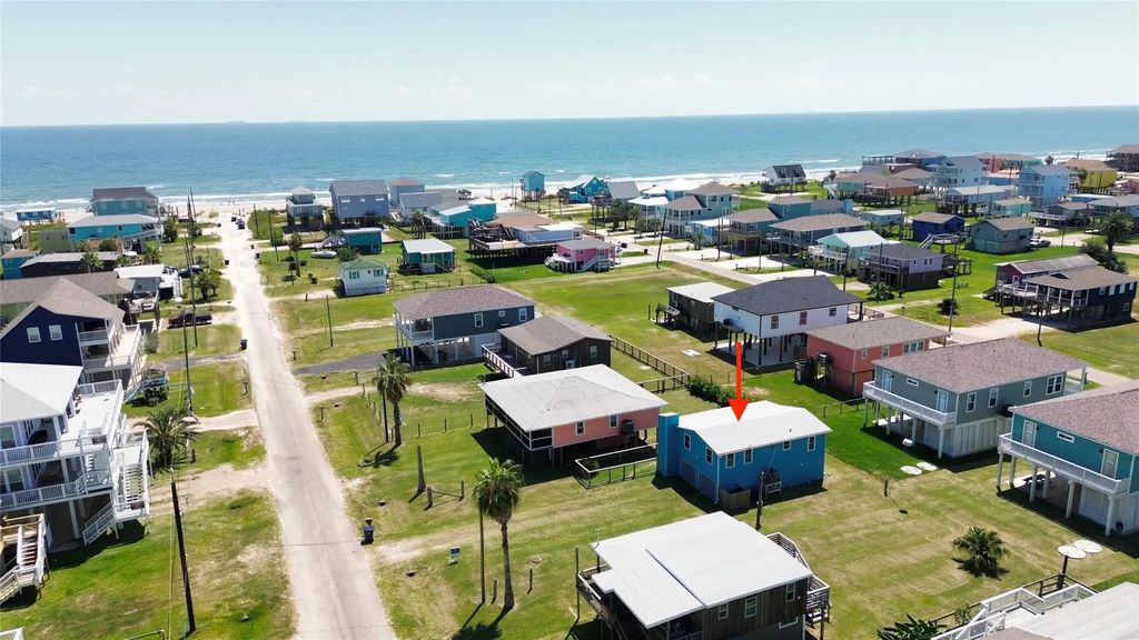 315 Coral Court, Surfside Beach