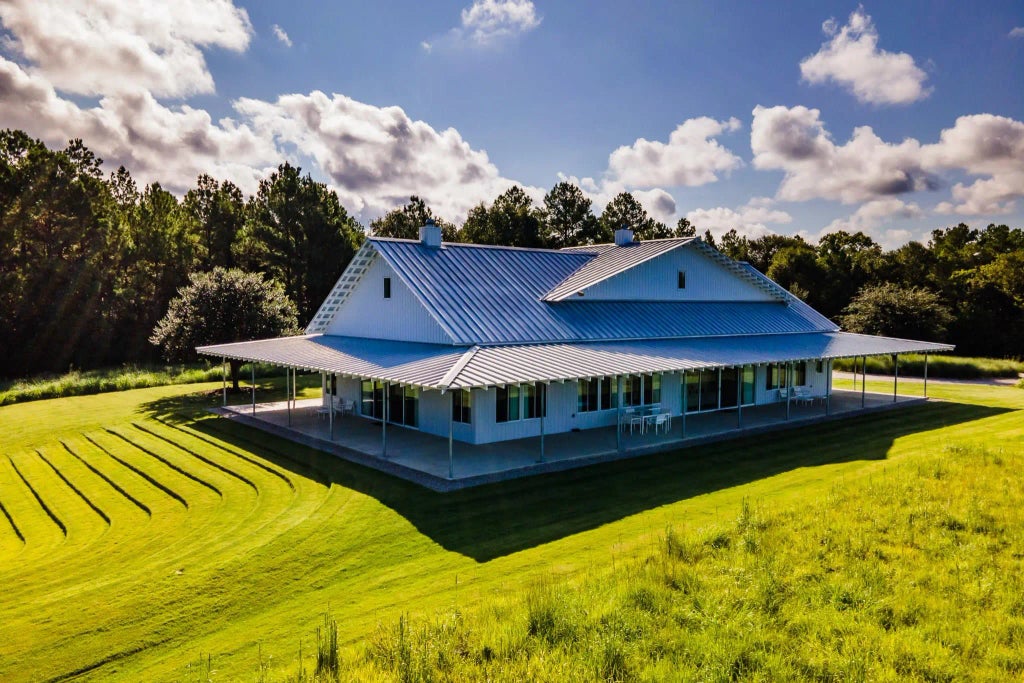 3896 Cr 305, Whitehall