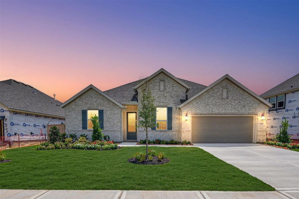 12106 St Augustine Drive, Mont Belvieu