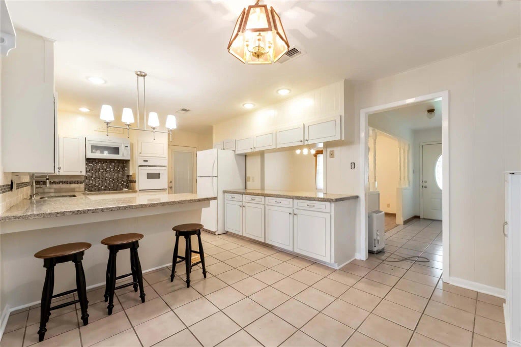 5618 Avenue M 1/2, Santa Fe