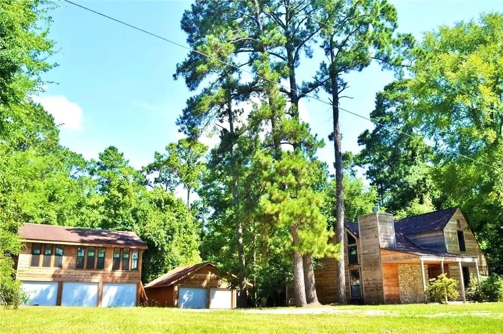 40 Pine Shadows Lane, Coldspring