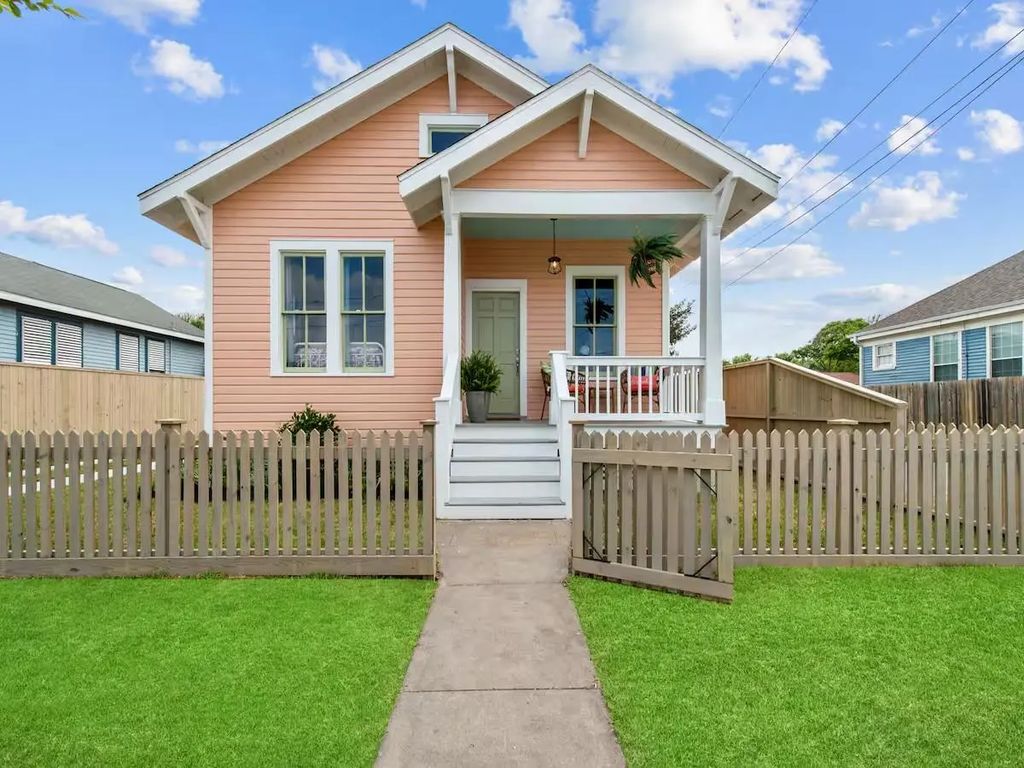 2601 37th Street, Galveston