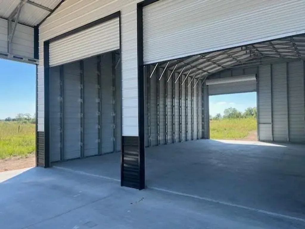 22099 Sattler Road, Winnie