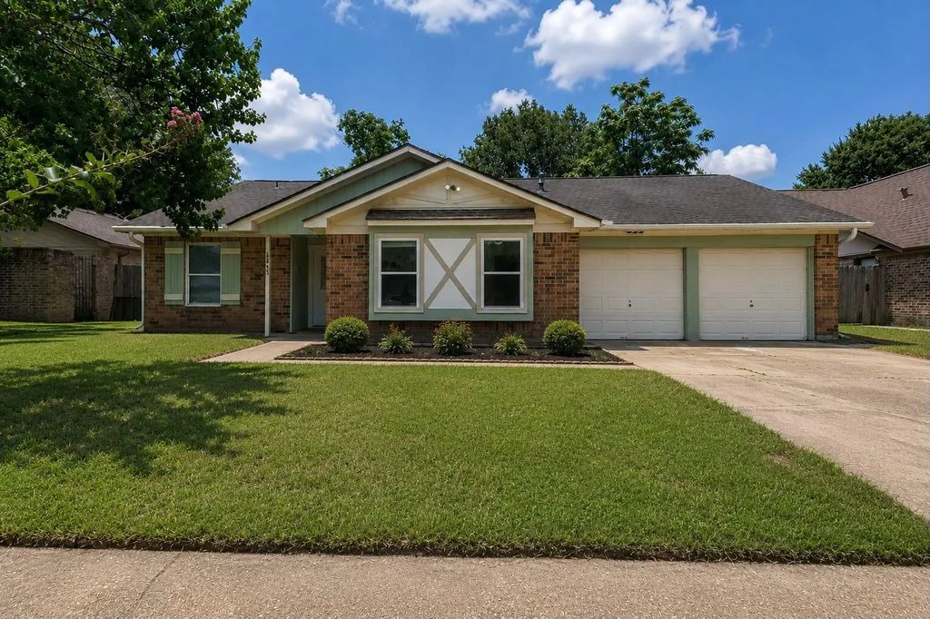 6903 Briarfield Drive, Spring