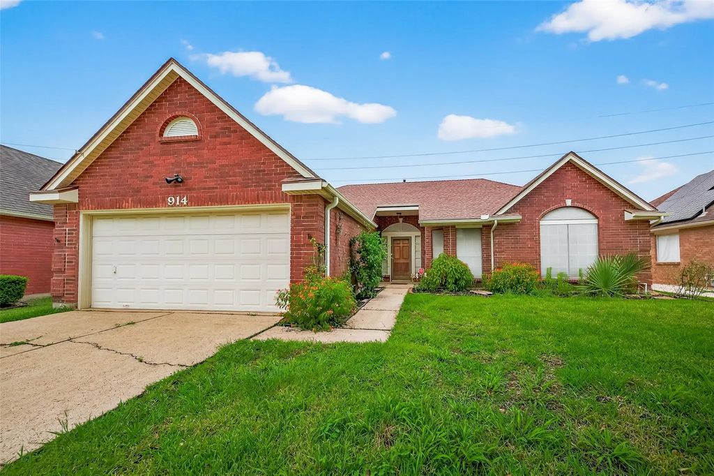 914 W Peach Hollow Circle, Pearland