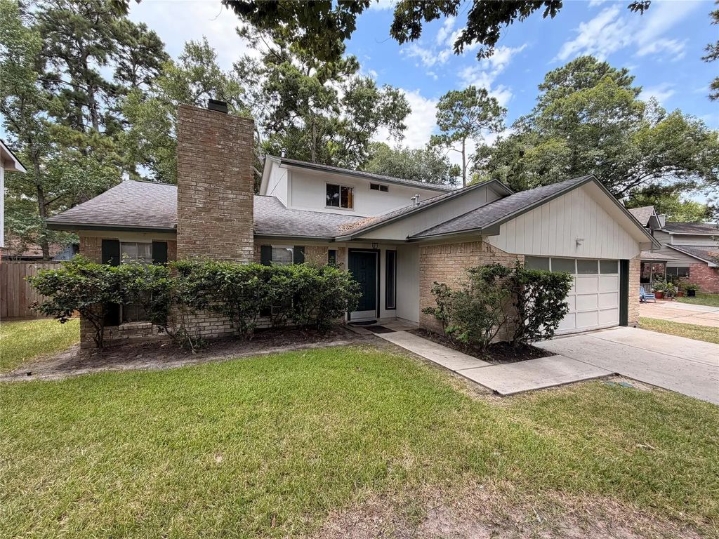 3227 Glade Springs Drive, Houston