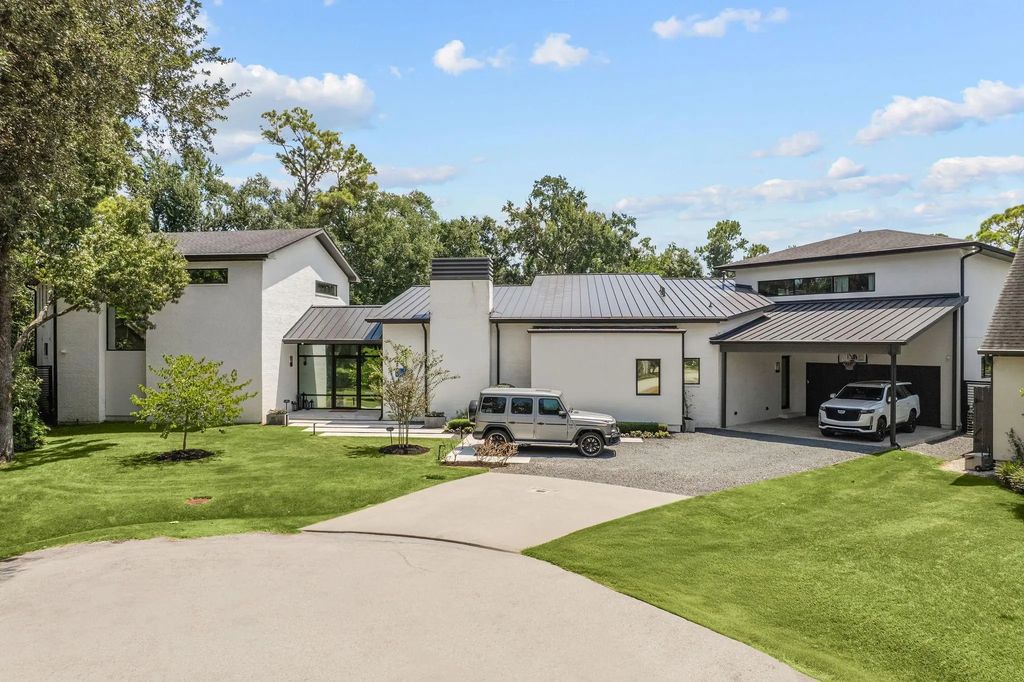 12427 Pebblebrook Drive, Houston