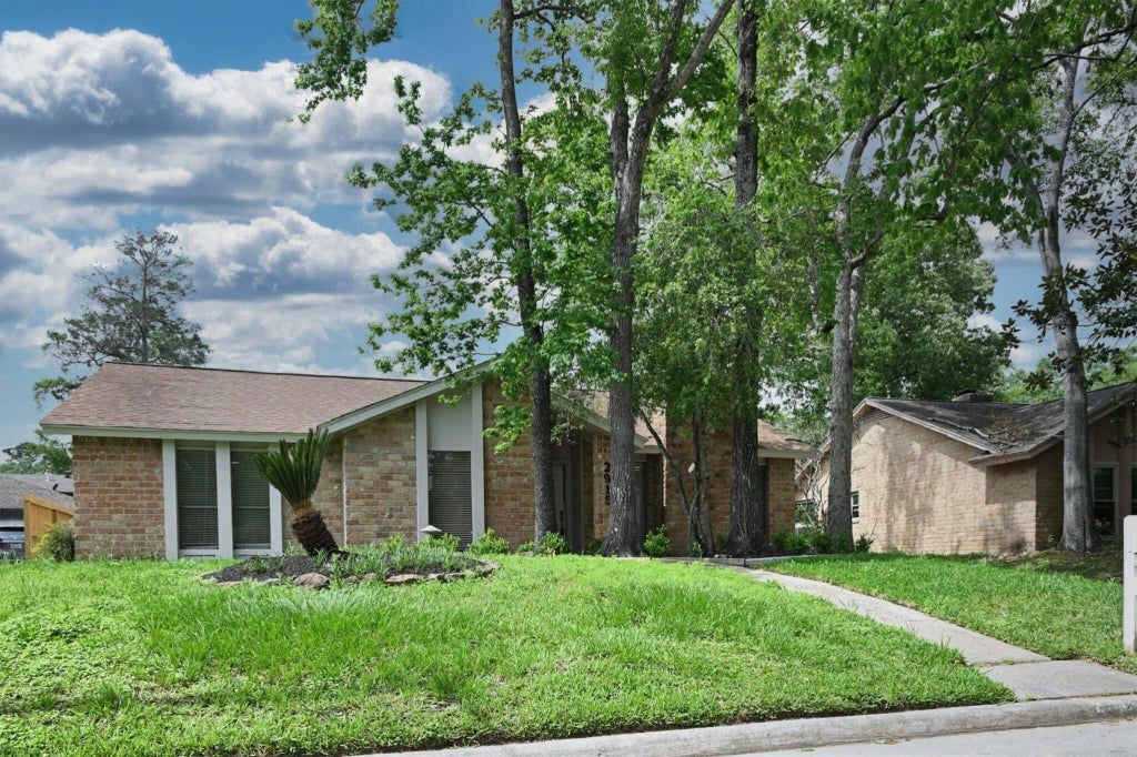 2915 Laurel Fork Drive, Kingwood