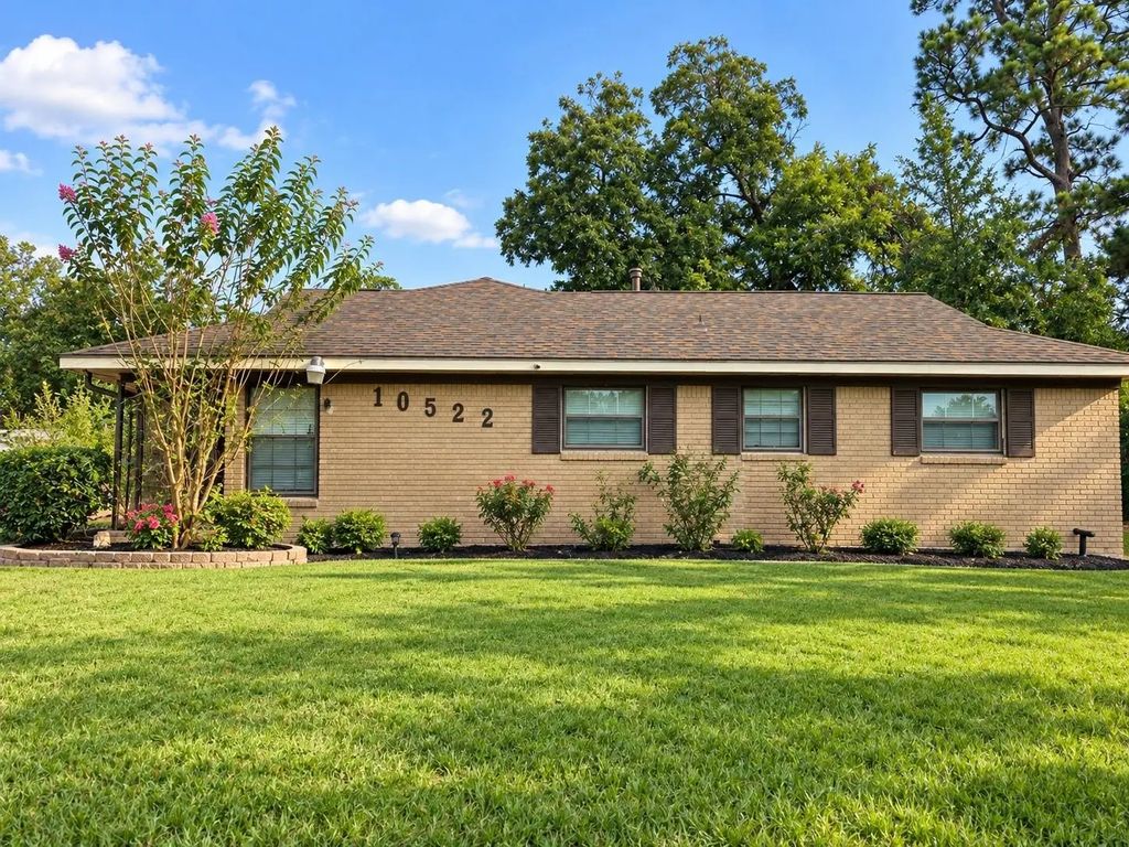 10522 Royal Oaks Drive, Houston