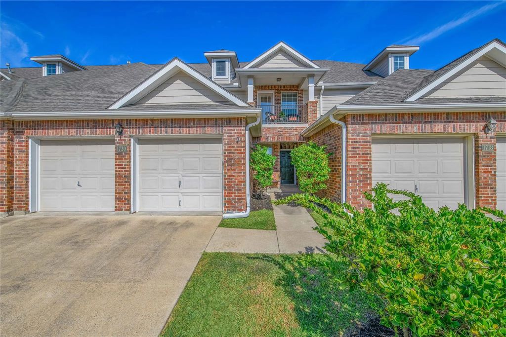 1720 Heath Drive, College Station