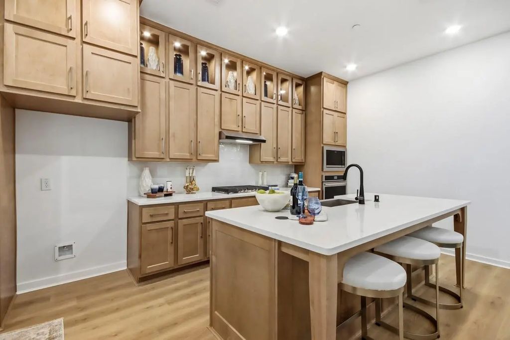 317 Fields Lane, Montgomery