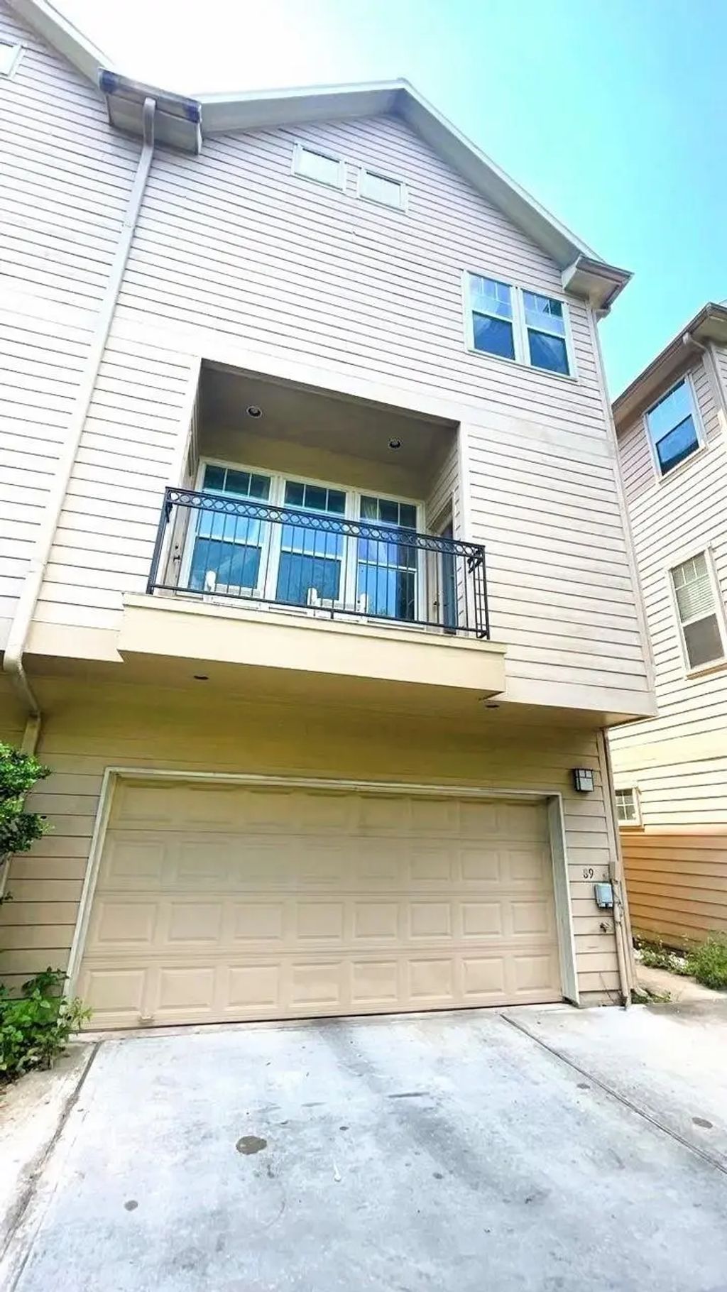 89 Sidney Street, Houston