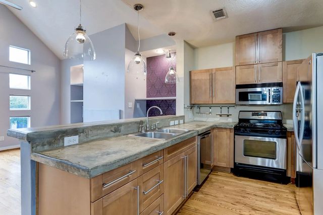 5418 Kiam Street A, Houston