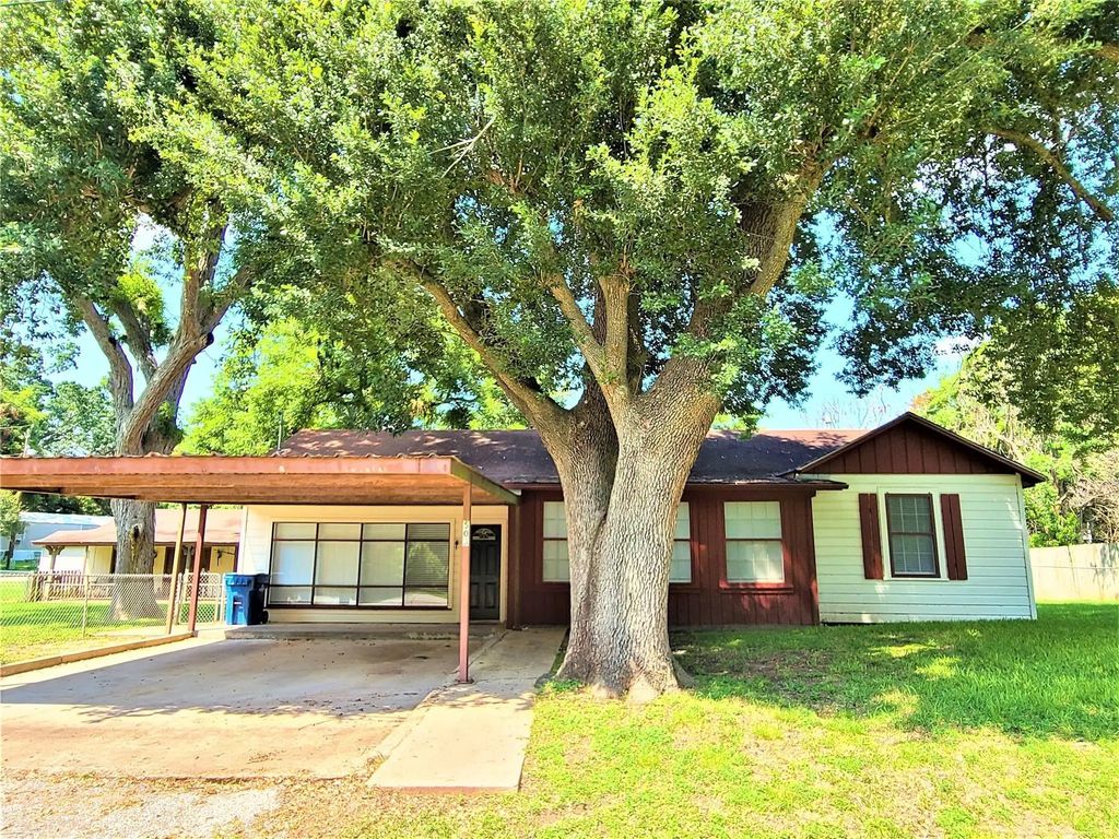 503 Riveredge Drive, Richmond